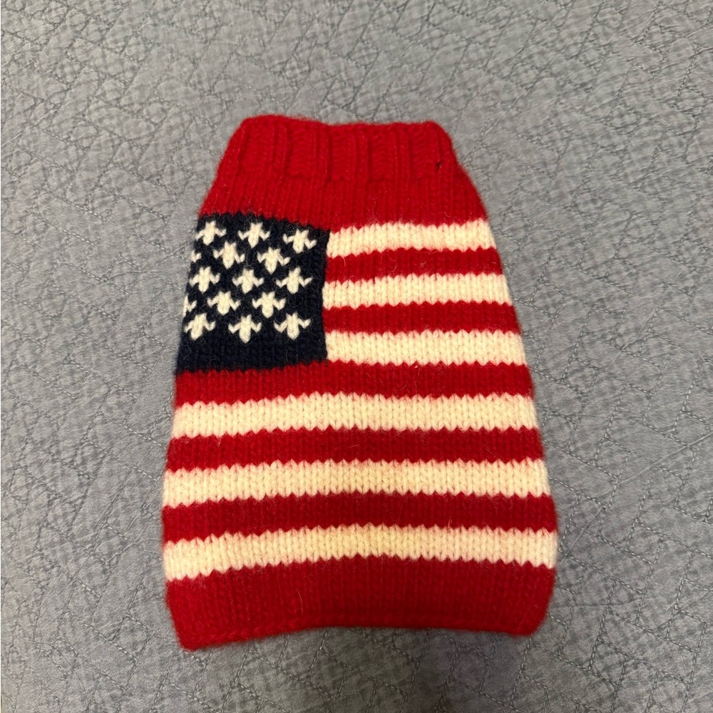 Patriotic Dog Sweater with American Flag Design 100% wool - XS